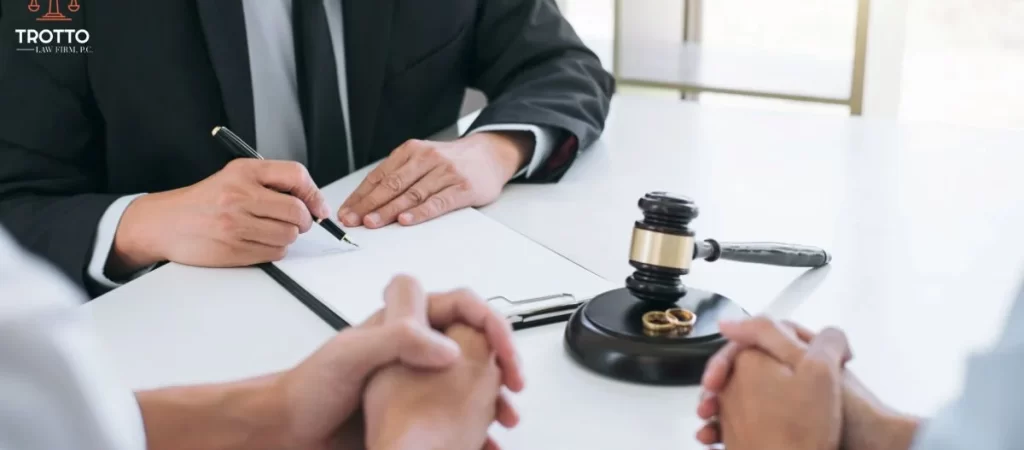 How To Find the Best Rochester, NY Divorce Lawyer?-image